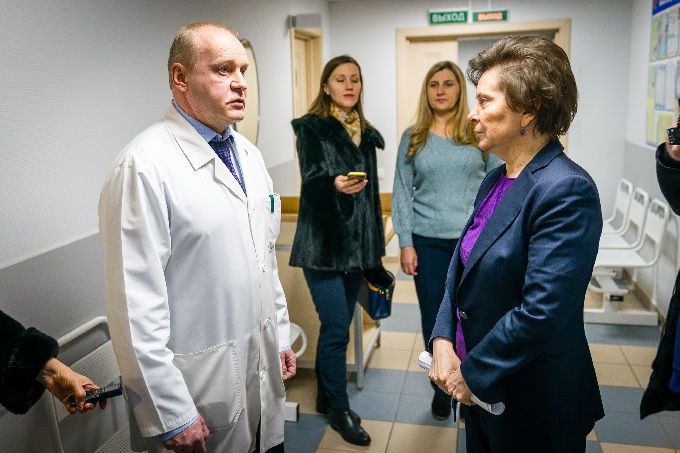 Наталья Комарова посетила городскую больницу 