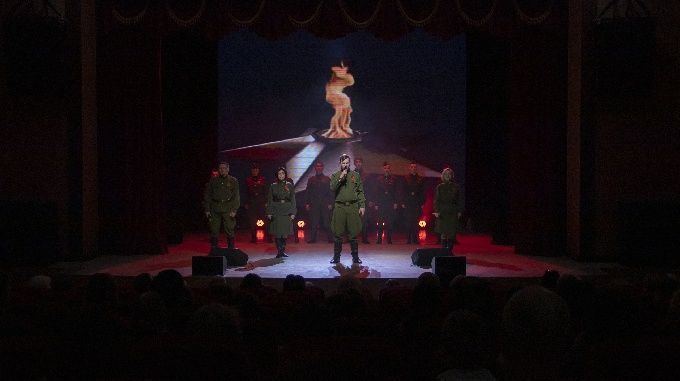 В Доме культуры «Сибирь» состоялся праздничный концерт «Героям посвящается…»
